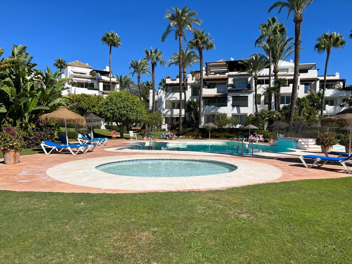 Alcazaba Beach Estepona Exterior foto