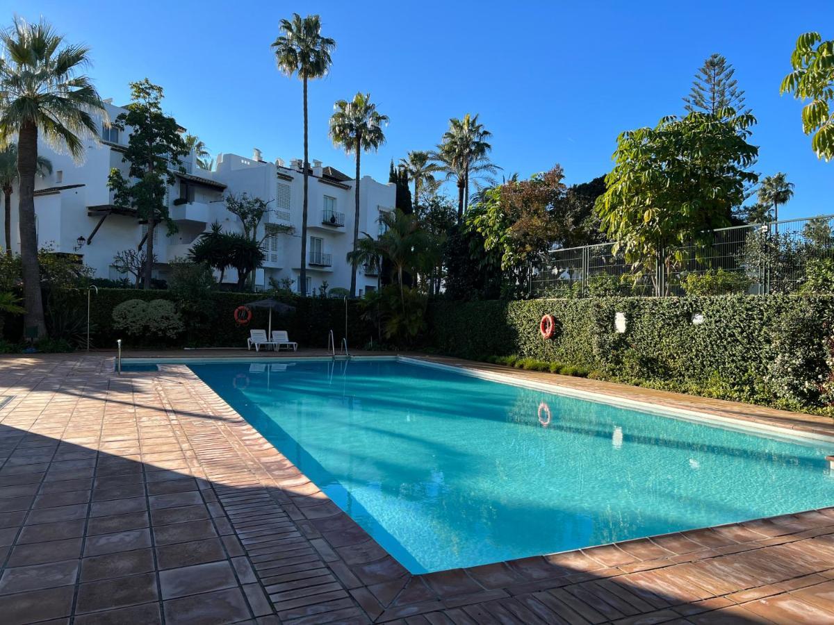 Alcazaba Beach Estepona Exterior foto